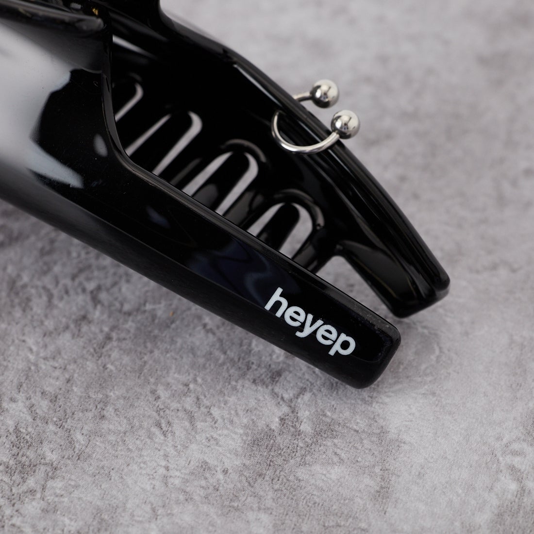 heyep [ヘイップ] パールモチーフ ヘアクリップ [HP09626] BLACK