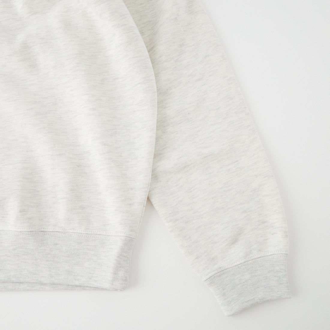 PEANUTS × JEANS FACTORY [ピーナッツ × ジーンズファクトリー] 別注 PEANUTS チャーリー・ブラウン スウェット [JFC-264-086] ASH.GRY