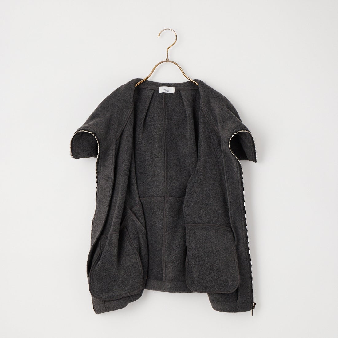 TenuE [テニュイ] フリースボアフーデッドベスト [26040217] CHARCOA