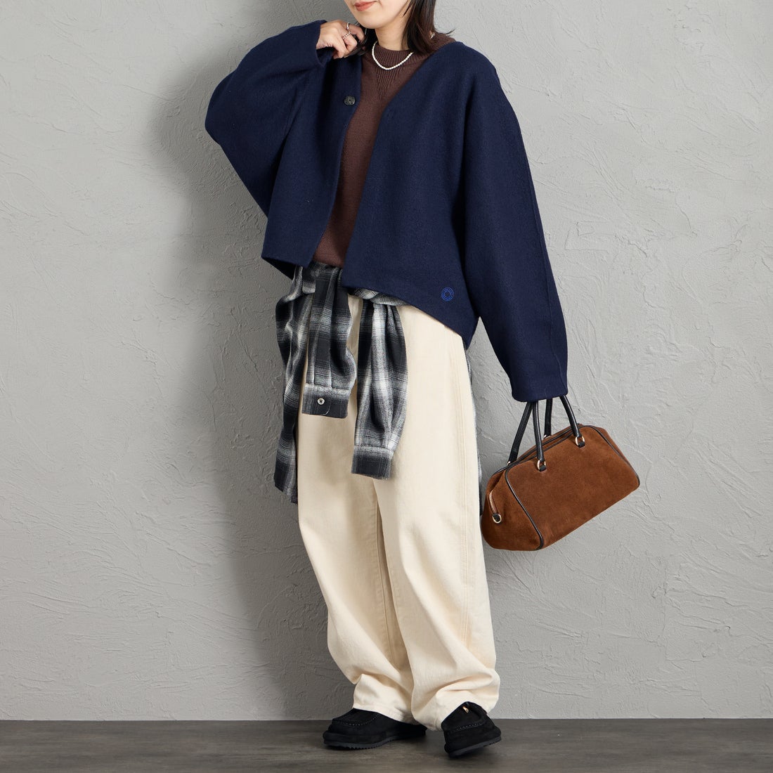 ORCIVAL [オーシバル] Vネックドルマンスリーブカーディガン [OR-D0151KKW] DK.NAVY &&モデル身長：160cm 着用サイズ：1&&
