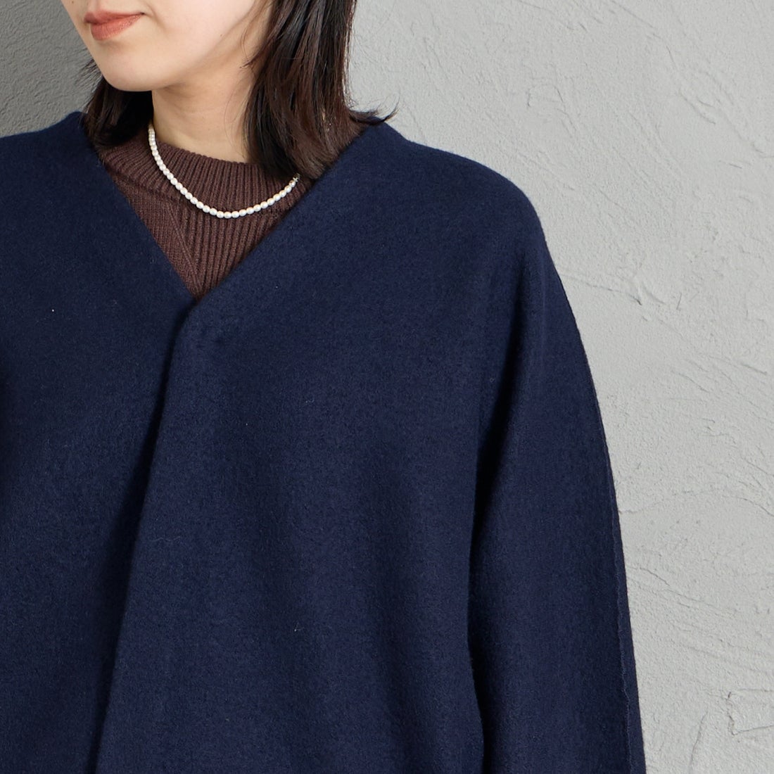 ORCIVAL [オーシバル] Vネックドルマンスリーブカーディガン [OR-D0151KKW] DK.NAVY &&モデル身長：160cm 着用サイズ：1&&