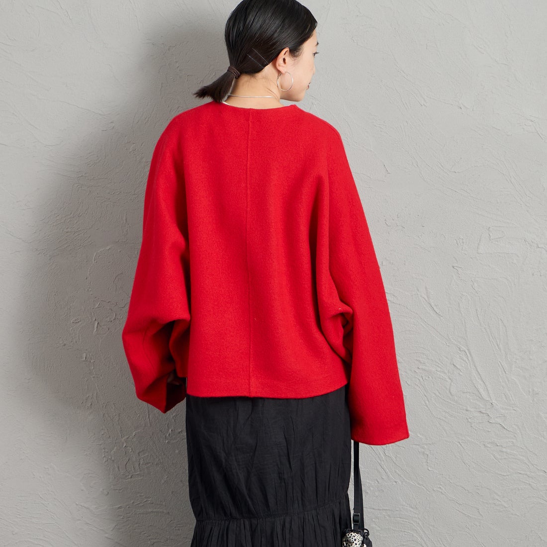 ORCIVAL [オーシバル] Vネックドルマンスリーブカーディガン [OR-D0151KKW] RED &&モデル身長：150cm 着用サイズ：1&&