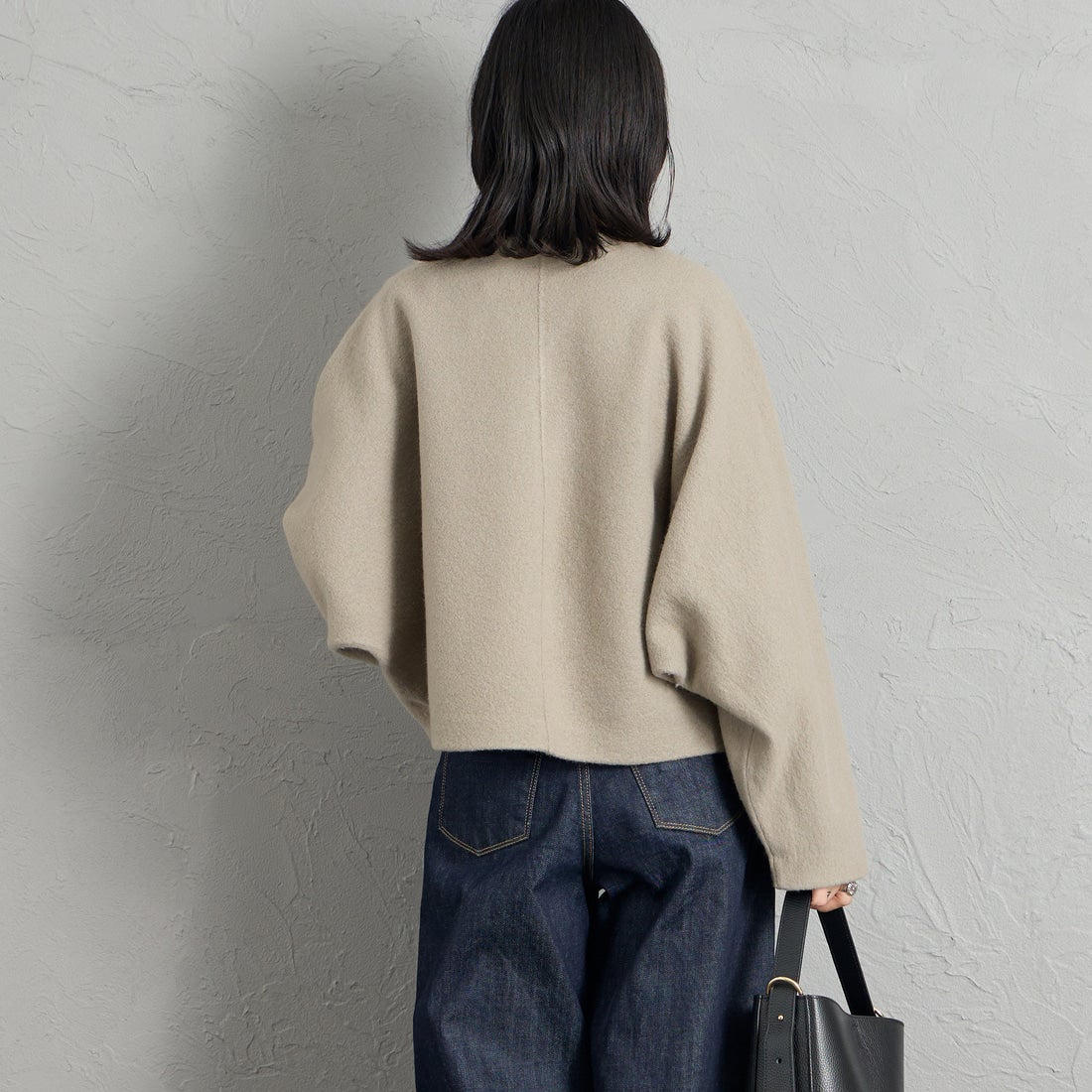 ORCIVAL [オーシバル] Vネックドルマンスリーブカーディガン [OR-D0151KKW] SANDY TAUP &&モデル身長：162cm 着用サイズ：1&&