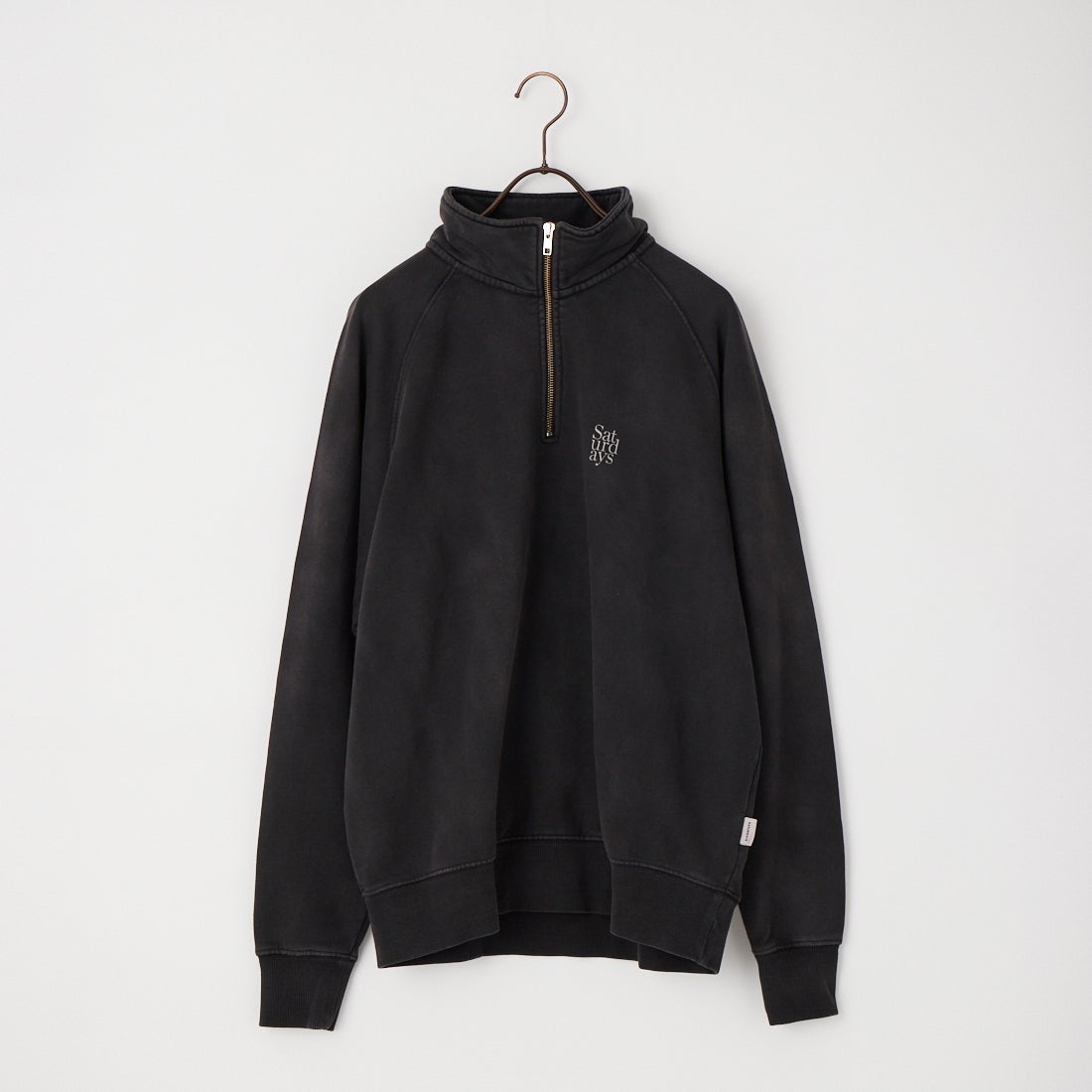 FADE BLACK