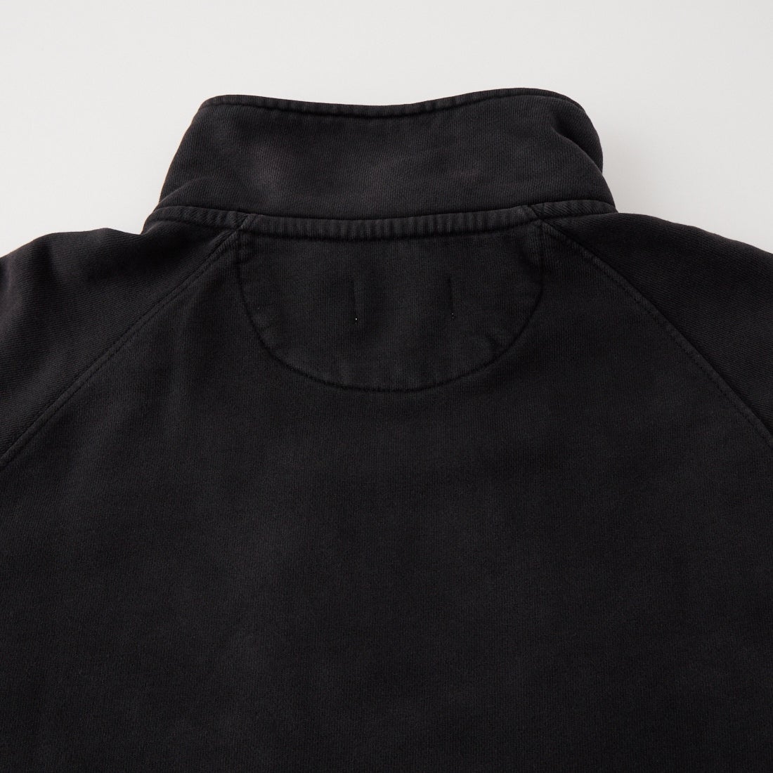 Saturdays NYC [サタデーズ ニューヨークシティ] K.K プルオーバー スウェットシャツ [BBM66280] FADE BLACK
