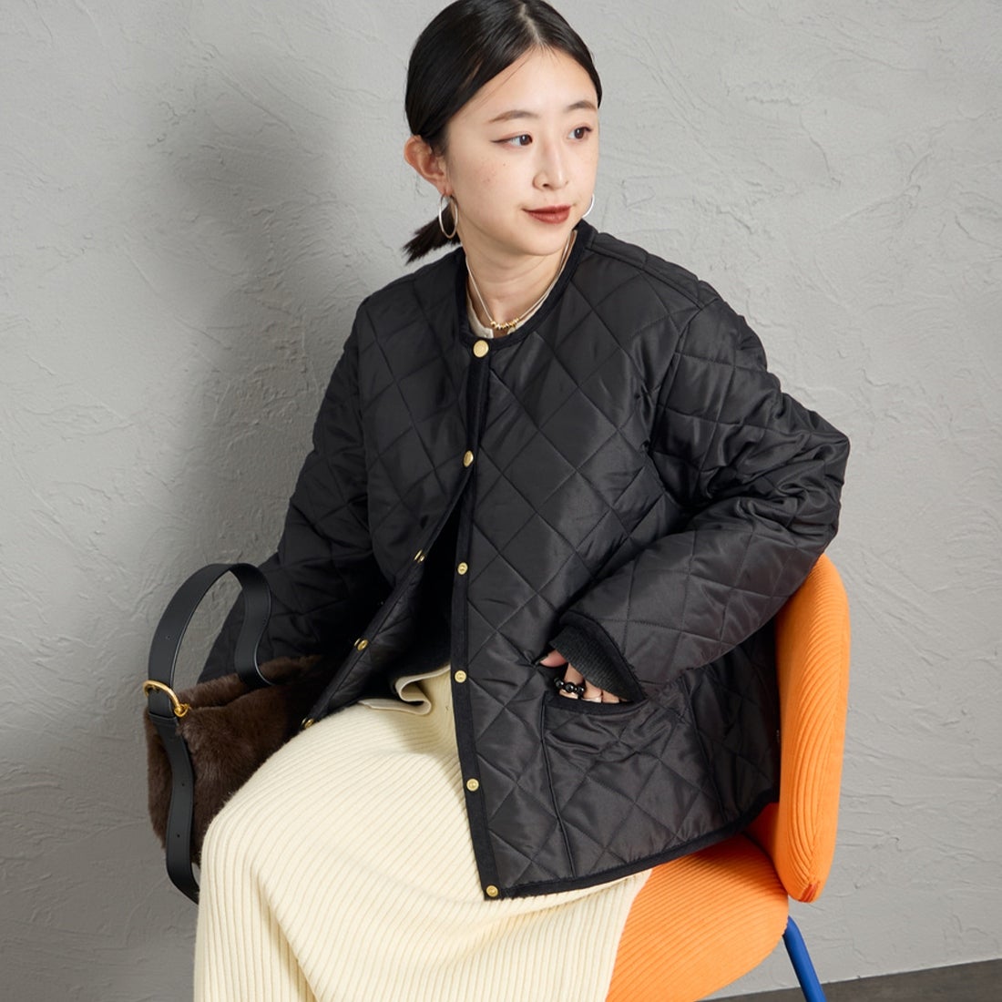 AA01 BK/BK&&モデル身長：150cm 着用サイズ：34&&
