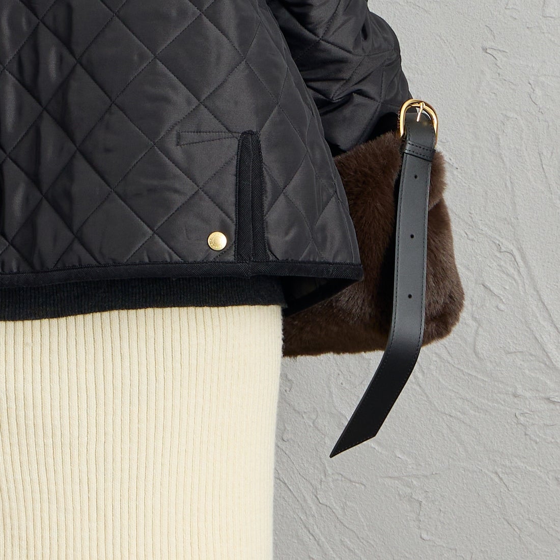 Traditional Weatherwear [トラディショナル ウェザーウェア] ARKLEY / アークリー Aライン [APQCO0484AA] AA01 BK/BK &&モデル身長：150cm 着用サイズ：34&&