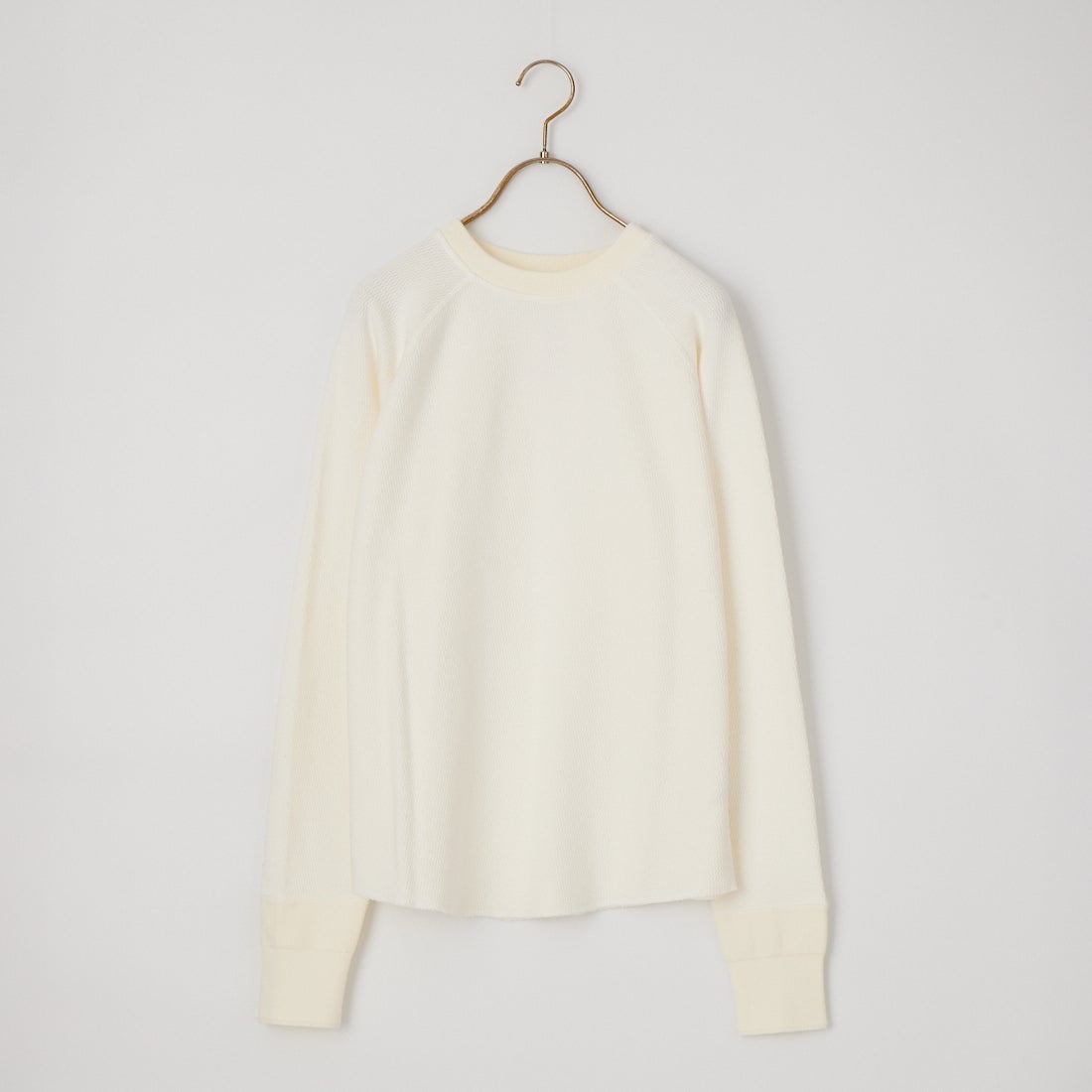 01 WHITE