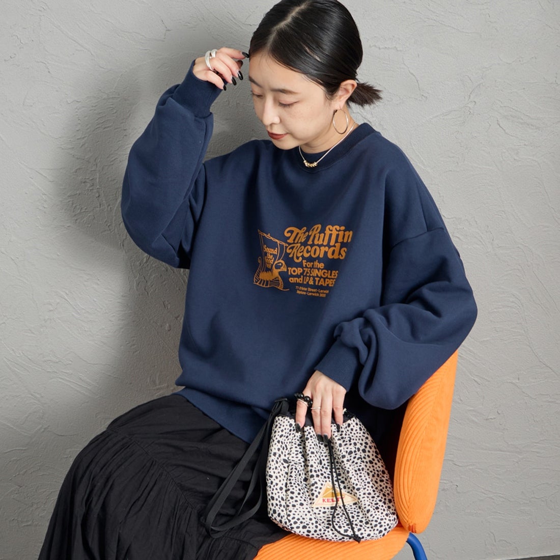 85 NAVY&&モデル身長：150cm 着用サイズ：F0&&