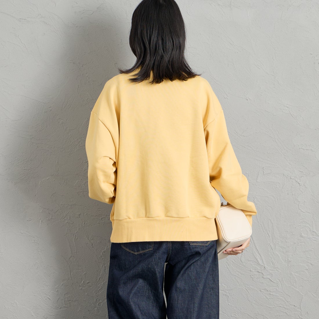 THE SHINZONE [ザ シンゾーン] The Puffin Records スウェットシャツ [26AMSCU09] 54 CORN YE &&モデル身長：162cm 着用サイズ：F0&&