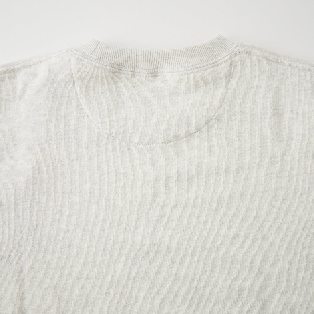 Hanes [ヘインズ] クルーネックスウェットシャツ [HM4CE001] 01H H.WHIT