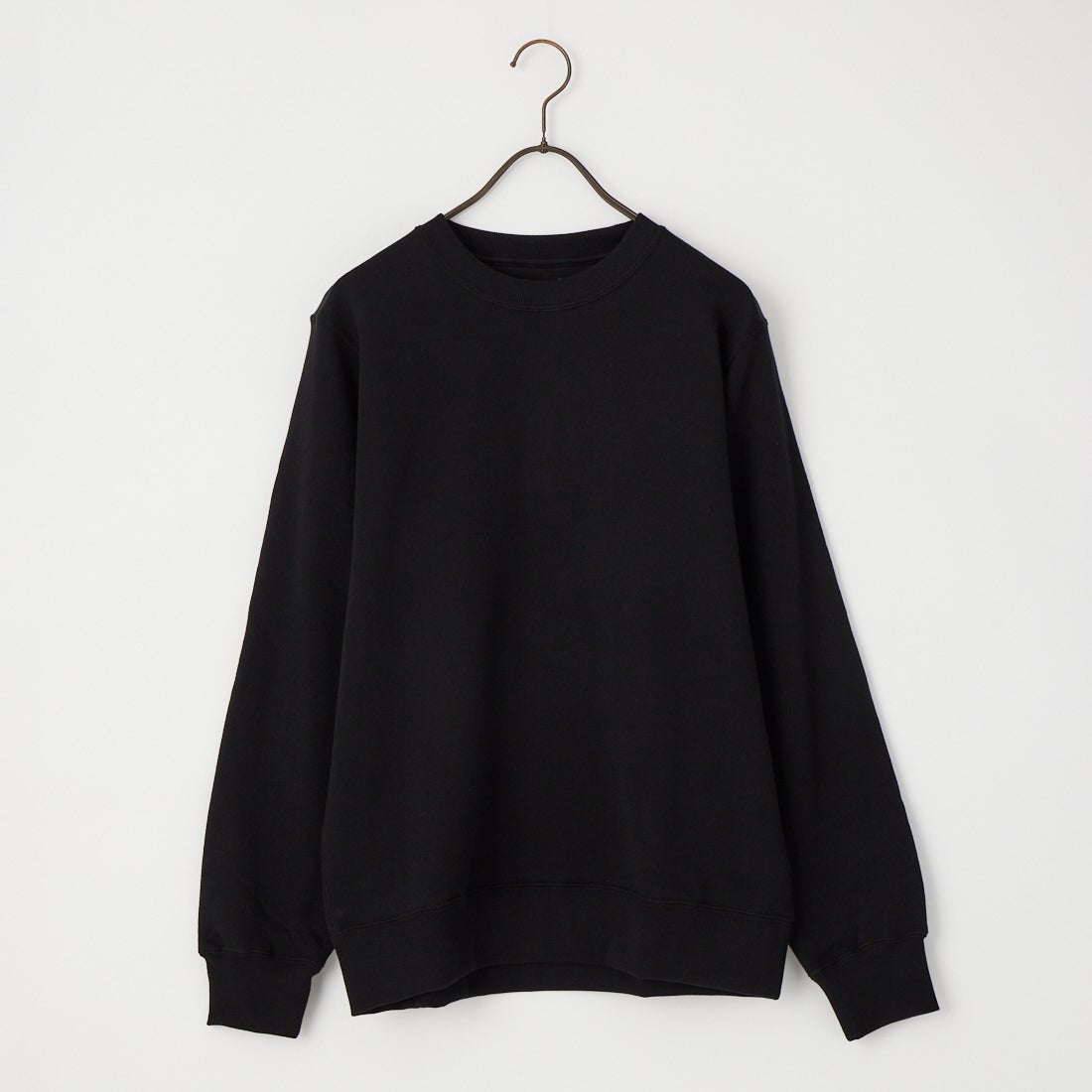 090 BLACK