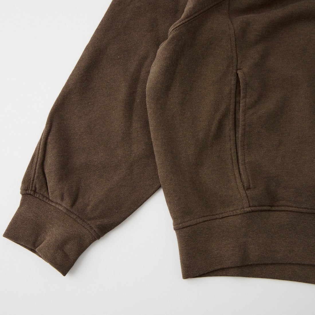 MAISON KITSUNE [メゾン キツネ] ベイビー フォックス オープン ポケット スウェットシャツ [QW00303KM0342] 0605 DK.BR
