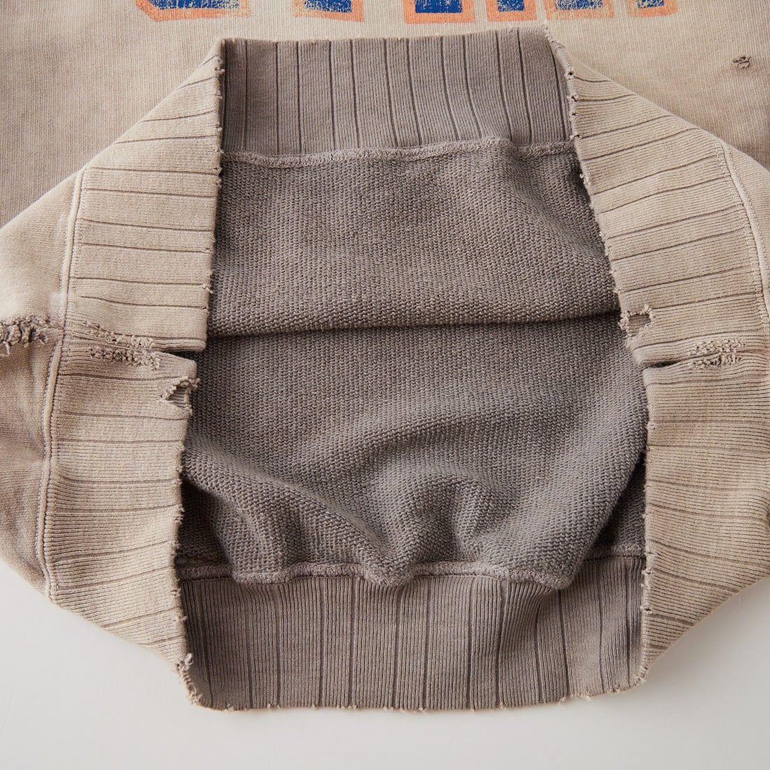 Maison MIHARA YASUHIRO [メゾン ミハラヤスヒロ] サン フェイデッド ライク スウェットシャツ [J17PO723] BEIGE