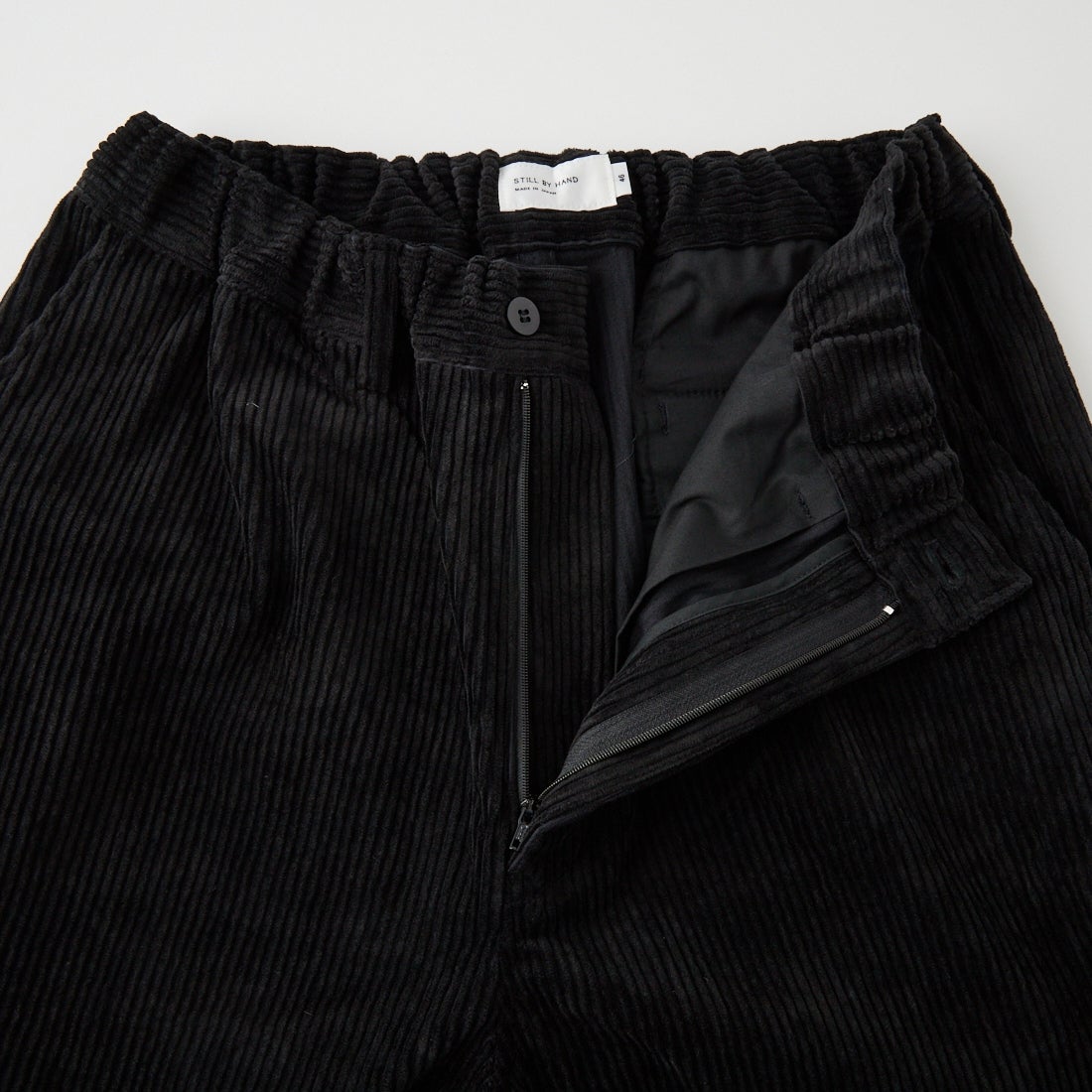 STILL BY HAND [スティルバイハンド] コーデュロイ ストレートパンツ [PT03263] BLACK