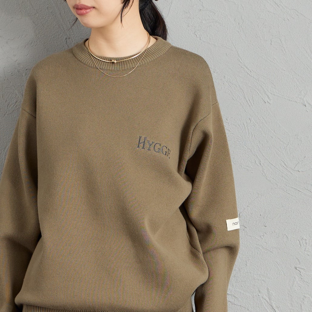 NORDISK [ノルディスク] 別注 HYGGE バックロゴジャガードニット [NU21802-JF] BEIGE &&モデル身長：162cm 着用サイズ：S&&