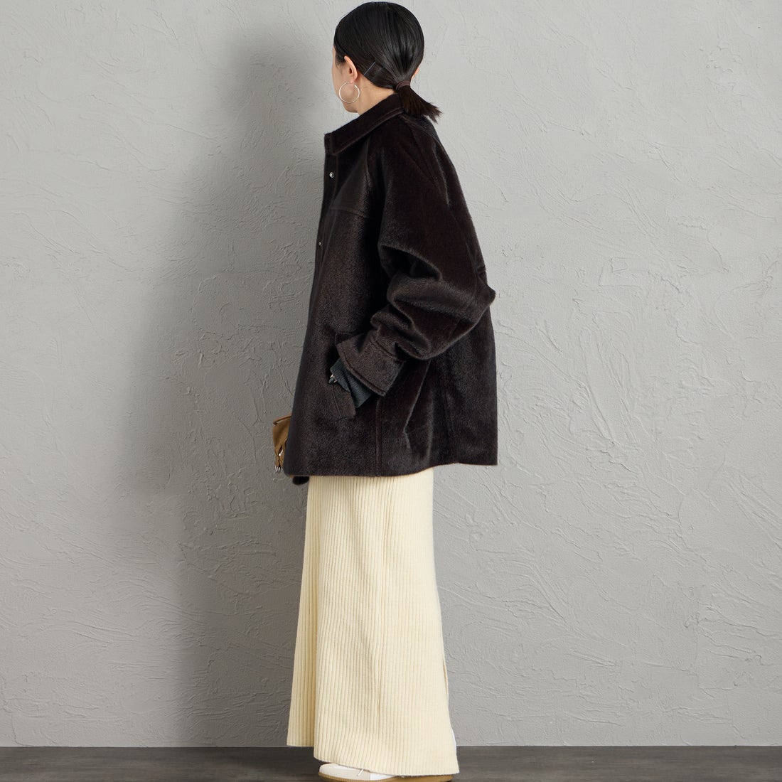 Noir Fabrik [ヌワールファブリック] ホースファー デザインジャケット [25893-HN] BROWN &&モデル身長：150cm 着用サイズ：F&&