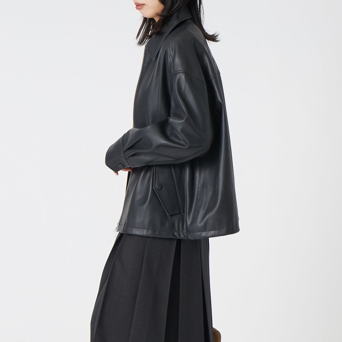Noir Fabrik [ヌワールファブリック] バルーンレザージャケット [25917-HN] BLACK &&モデル身長：162cm 着用サイズ：F&&