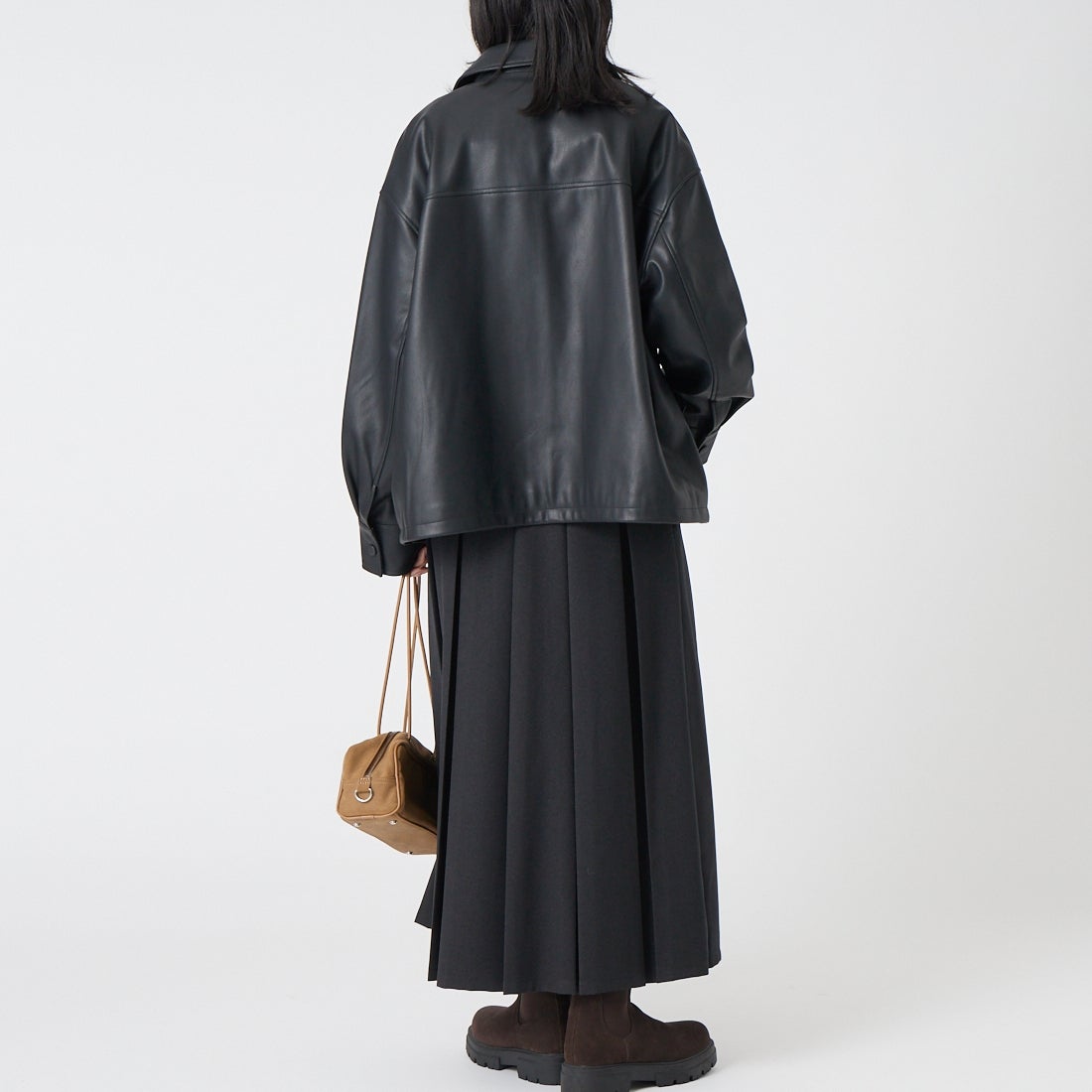 Noir Fabrik [ヌワールファブリック] バルーンレザージャケット [25917-HN] BLACK &&モデル身長：162cm 着用サイズ：F&&