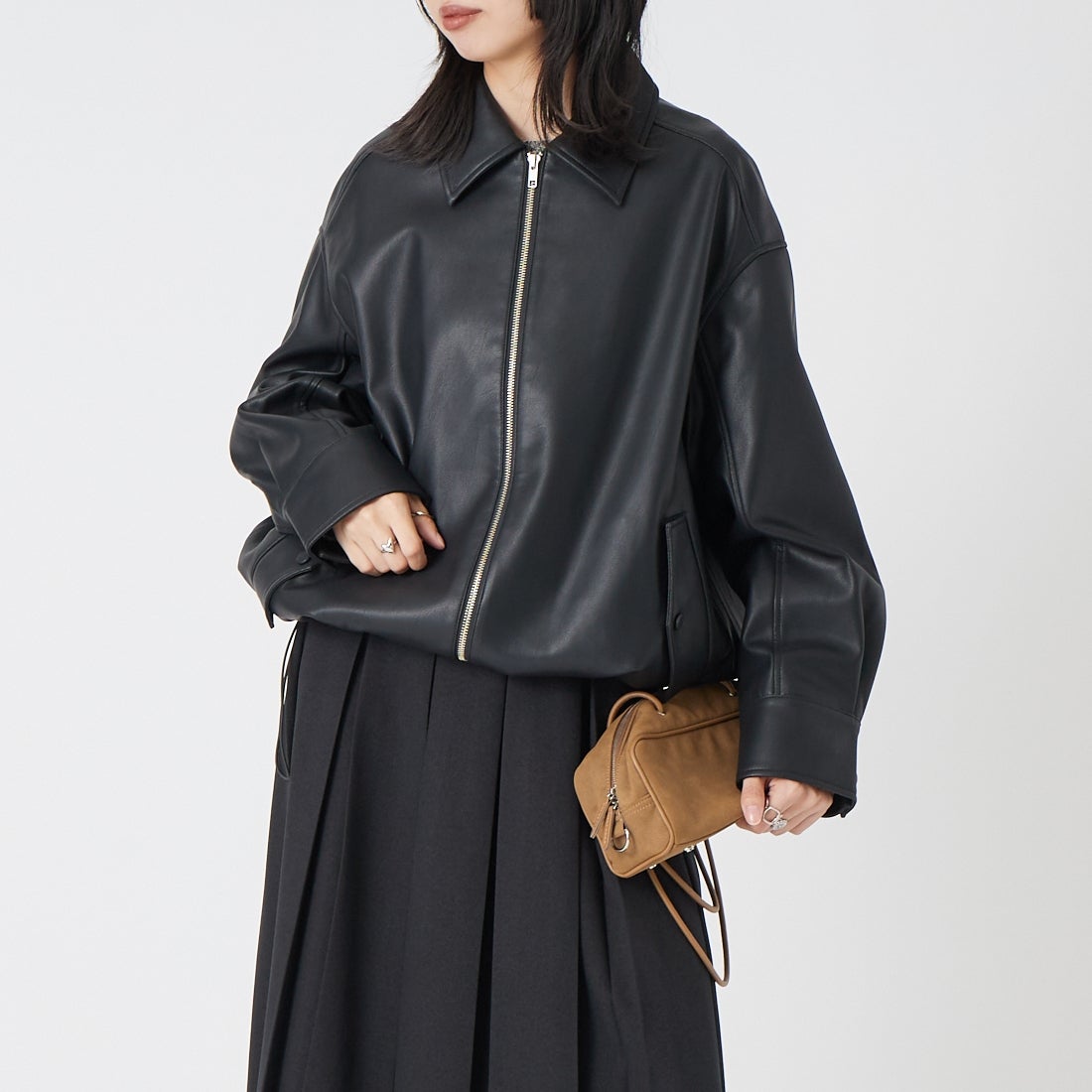 Noir Fabrik [ヌワールファブリック] バルーンレザージャケット [25917-HN] BLACK &&モデル身長：162cm 着用サイズ：F&&