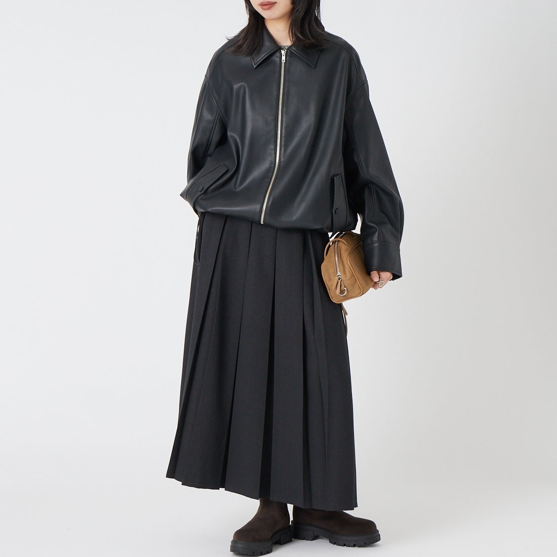 Noir Fabrik [ヌワールファブリック] バルーンレザージャケット [25917-HN] BLACK &&モデル身長：162cm 着用サイズ：F&&