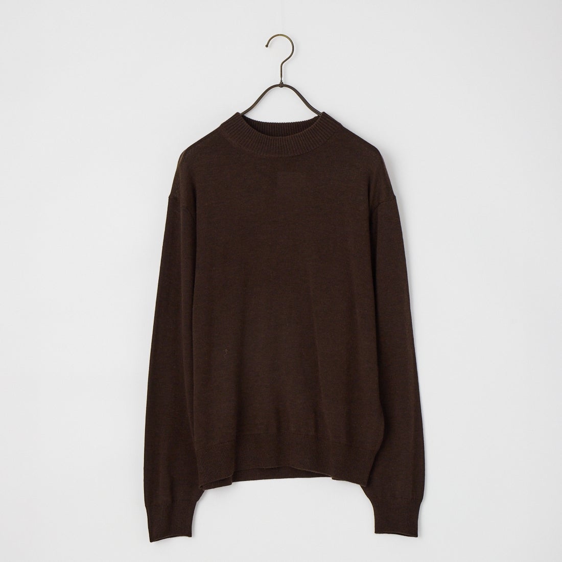 305 BROWN