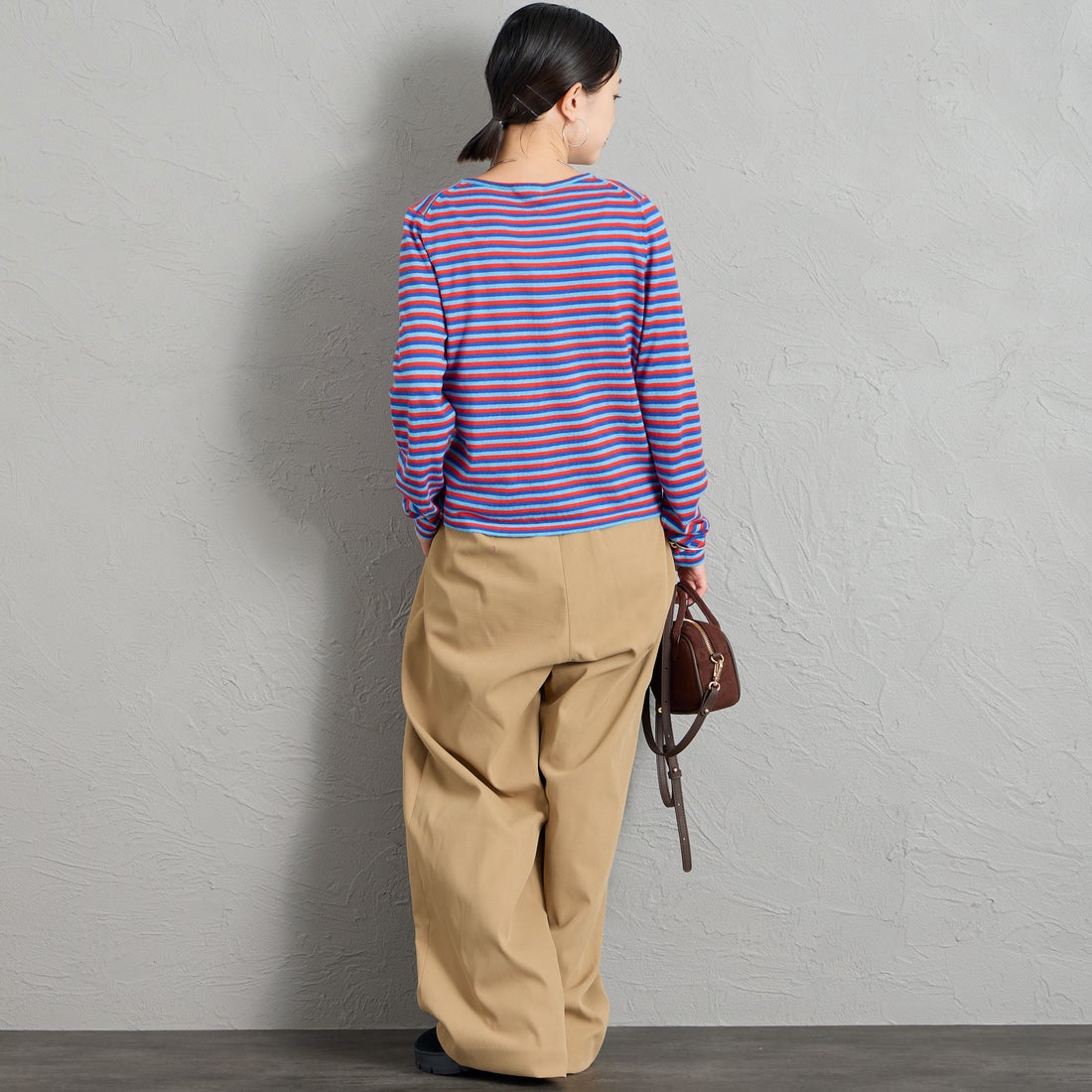 RYE TENDER [ライテンダー] 別注 マルチボーダーカーディガン [101452620-JF] BLUE STRIP &&モデル身長：150cm 着用サイズ：0&&