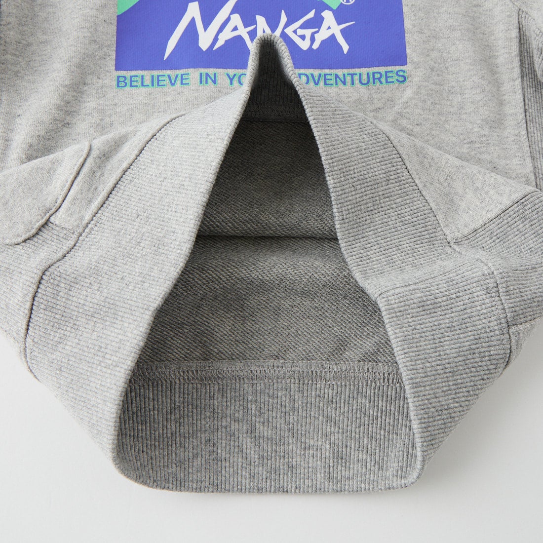 NANGA [ナンガ] エコハイブリッド ボックスロゴ キッズ スウェットシャツ [NW2445-1F301] L.GRY