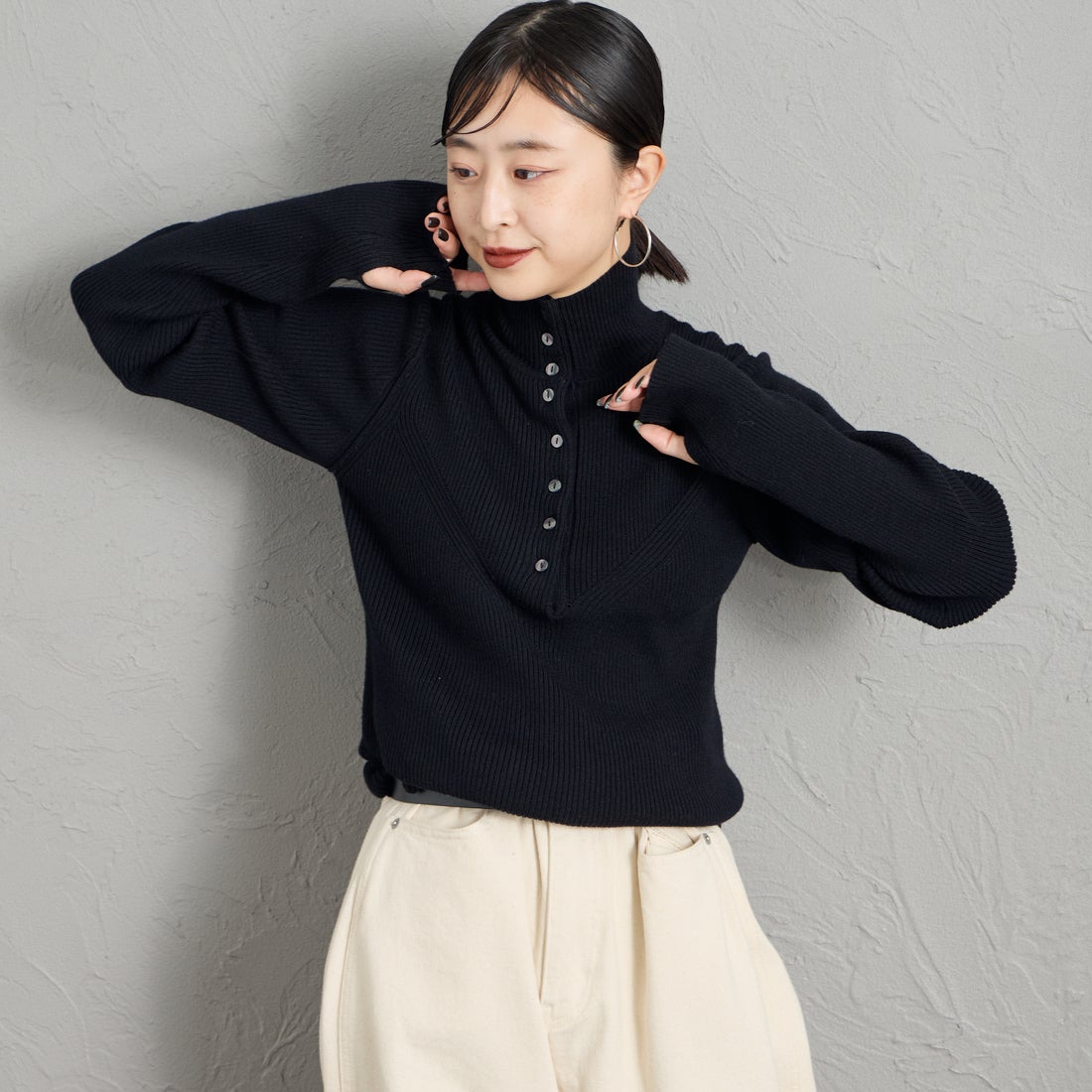 09 BLACK&&モデル身長：150cm 着用サイズ：F&&