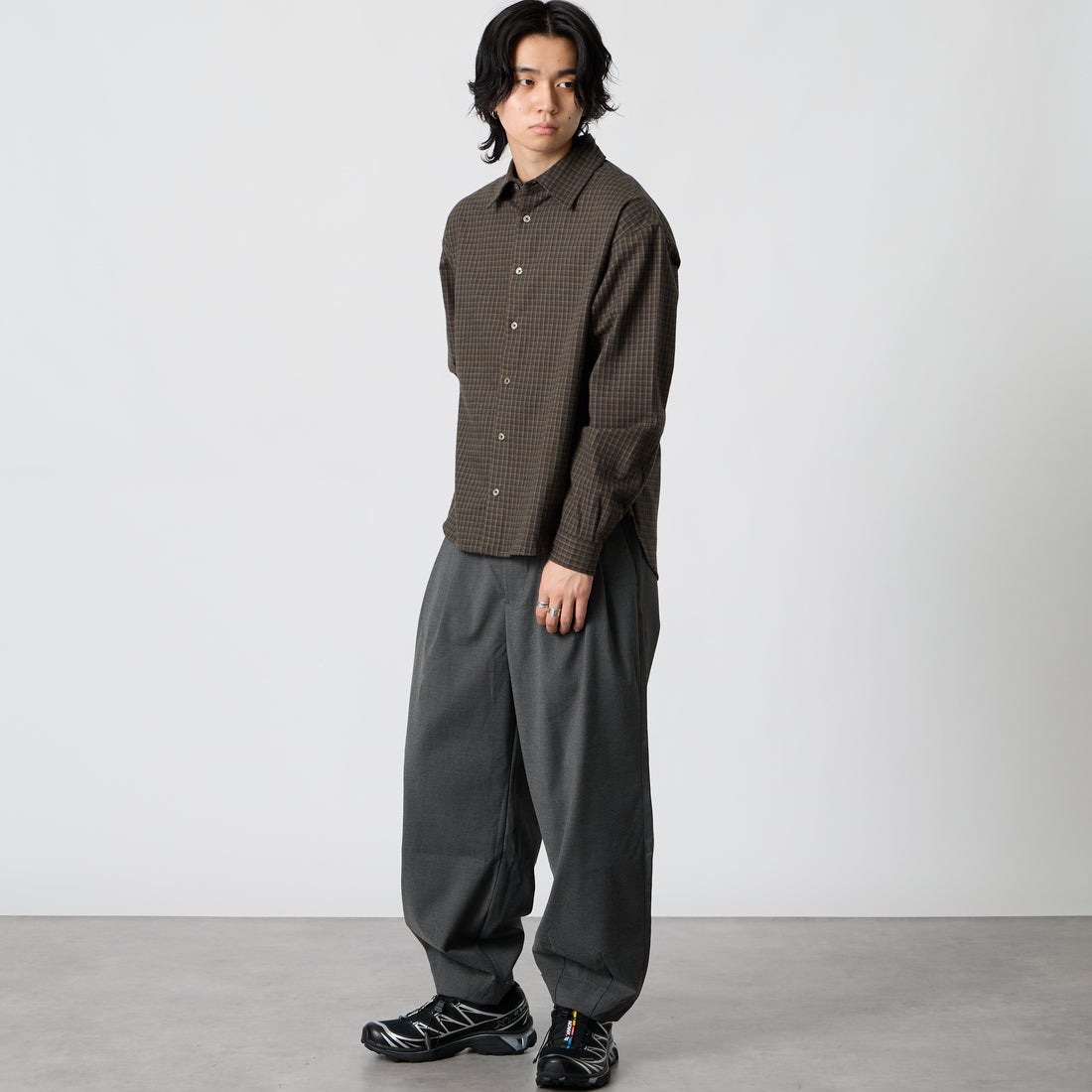 SLICK [スリック] フランネルクラシックチェック レギュラーカラーシャツ [5120330] 500 BROWN &&モデル身長：177cm 着用サイズ：1&&
