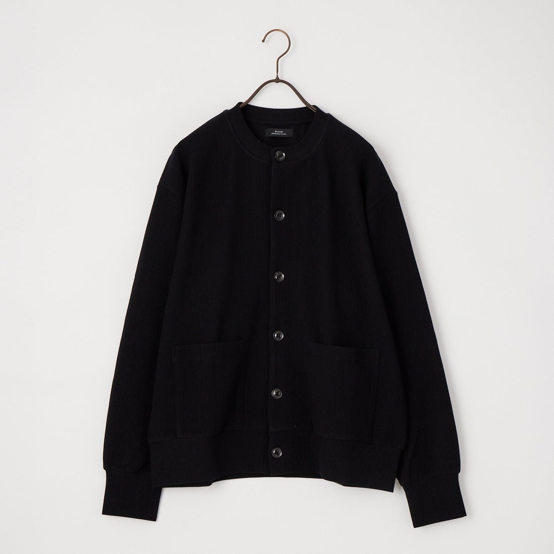 700 BLACK