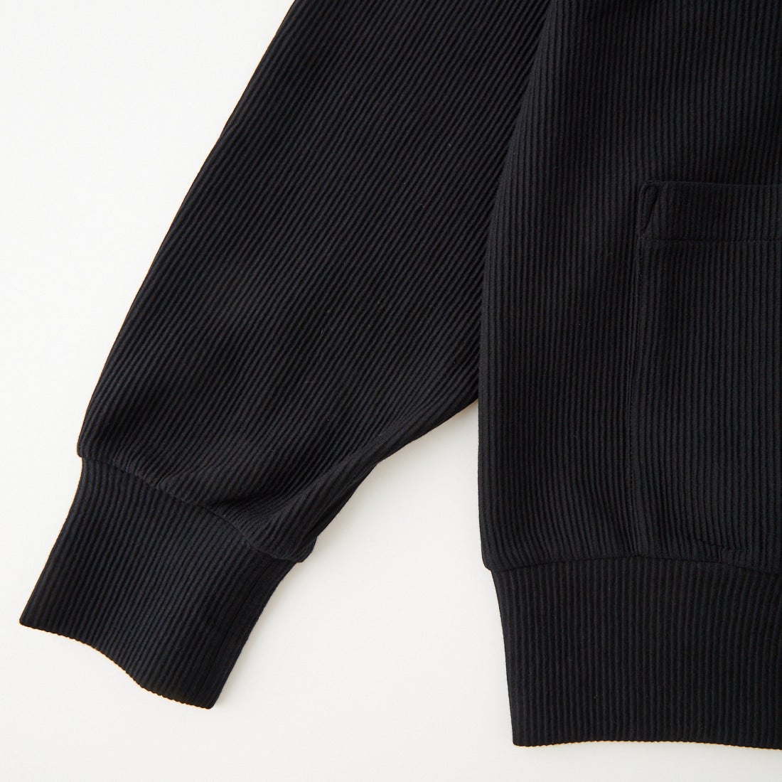 SLICK [スリック] プリーツニットクルーネックカーディガン [5131029] 700 BLACK