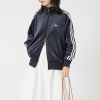 LC8070&&モデル身長：162cm 着用サイズ：XS&&
