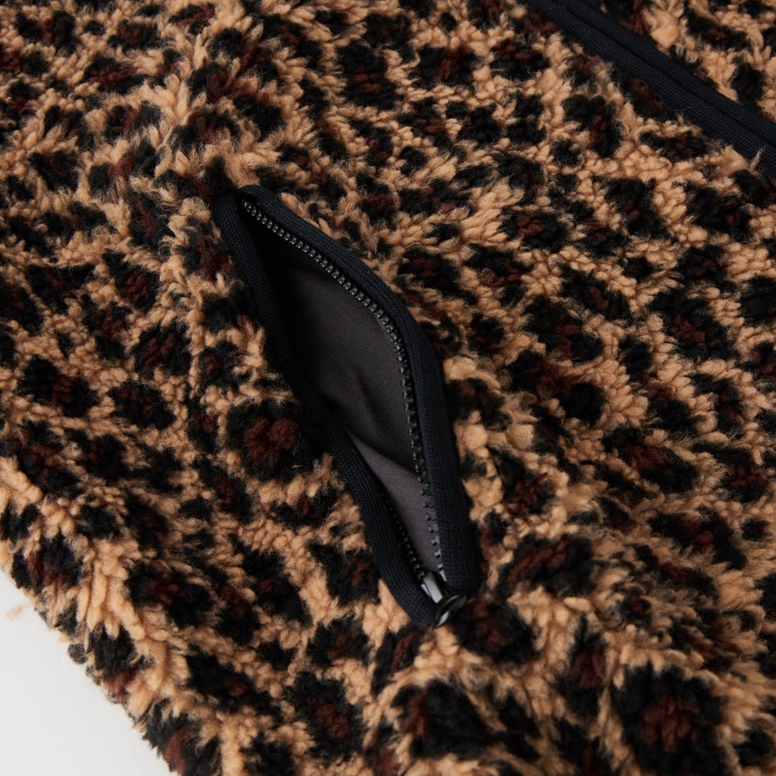 SOPHIE TALKS ABOUT THE WEATHER [ソフィートークスアバウトザウェザー] レオパードボアブルゾン [COM-26F-JK04] LEOPARD