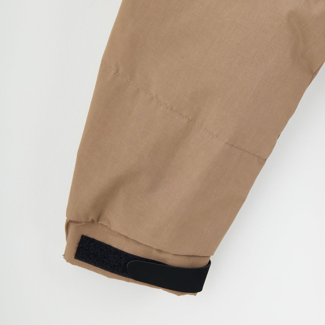 JEANSFACTORY × NANGA [ジーンズファクトリー × ナンガ] 別注 HINOC 難燃タフタダウンジャケット [JMP-264-051-JF] BEIGE
