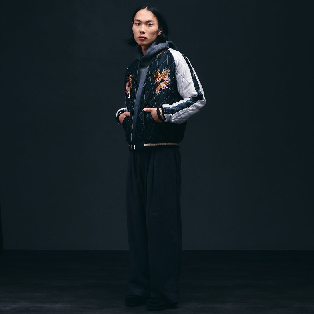 TAILOR TOYO [テーラートウヨウ] アセテート リバーシブルキルトスーベニアジャケット [TT15973] 219 BLK/BL &&モデル身長：175cm 着用サイズ：L&&