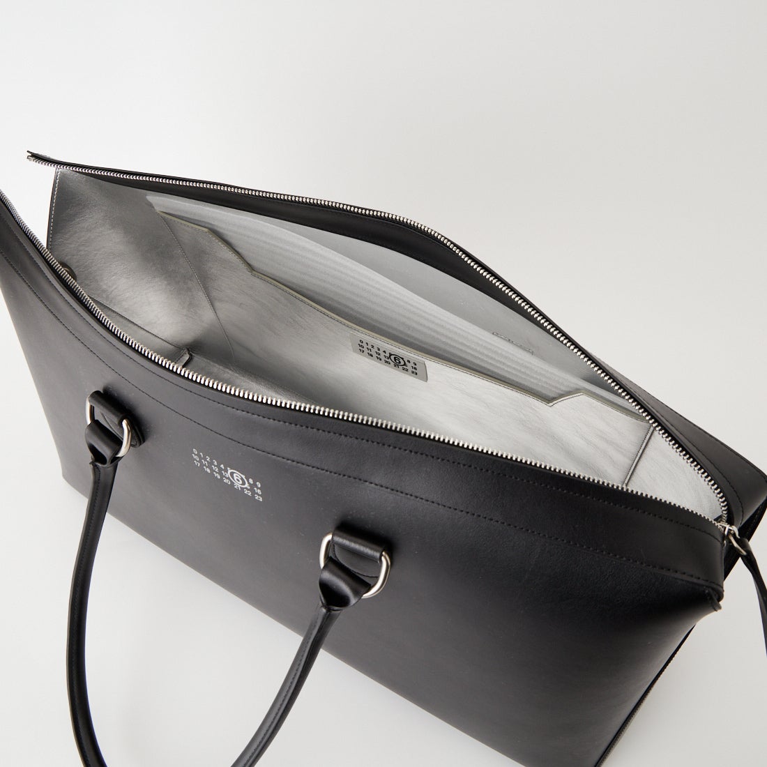 MM6 Maison Margiela [エムエムシックス メゾン マルジェラ] バウレット ウィークエンドバッグ [SB6WI0009-P9061] T8013 BLAC