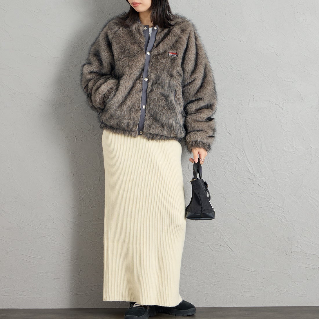 HELLO CALIF [ハローカリフ] ファーボンバージャケット [HC-264-097] GRYGE &&モデル身長：162cm 着用サイズ：S&&