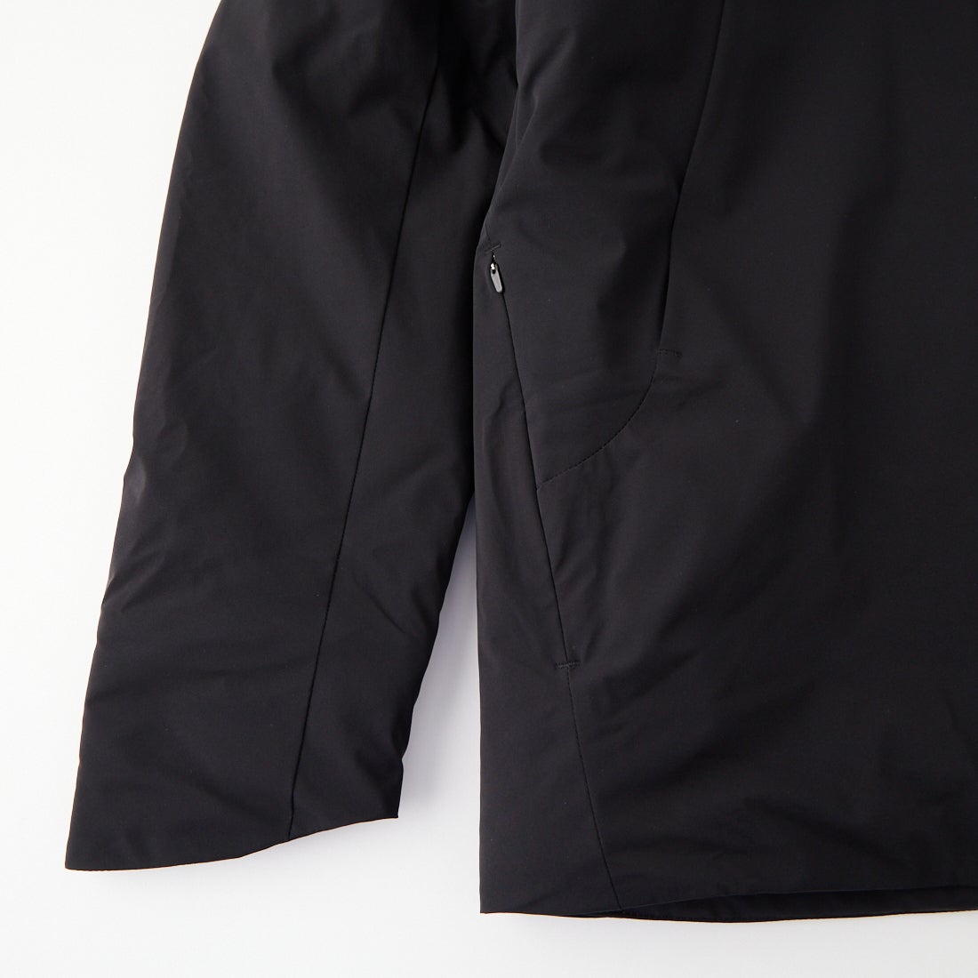 DESCENTE ALLTERRAIN [デサントオルテライン] インサレーテッドアクティブジャケット [DU6FWBA5M] BK00