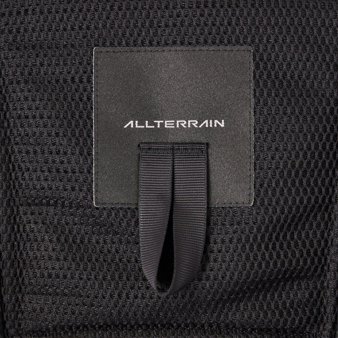 DESCENTE ALLTERRAIN [デサントオルテライン] インサレーテッドアクティブジャケット [DU6FWBA5M] BK00