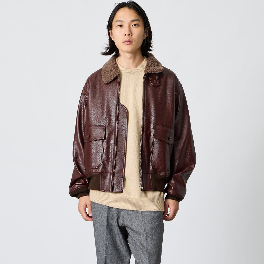 KIFFE [キッフェ] 別注 B-10 フェイクレザーフライトジャケット [KF262LE00130-JF] DK.BROWN &&モデル身長：175cm 着用サイズ：L&&