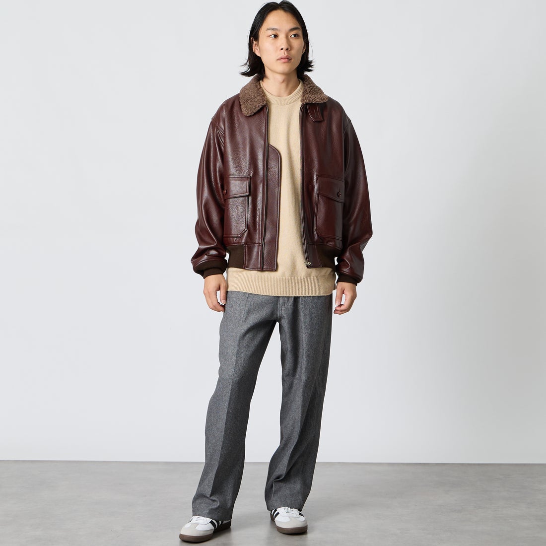 KIFFE [キッフェ] 別注 B-10 フェイクレザーフライトジャケット [KF262LE00130-JF] DK.BROWN &&モデル身長：175cm 着用サイズ：L&&