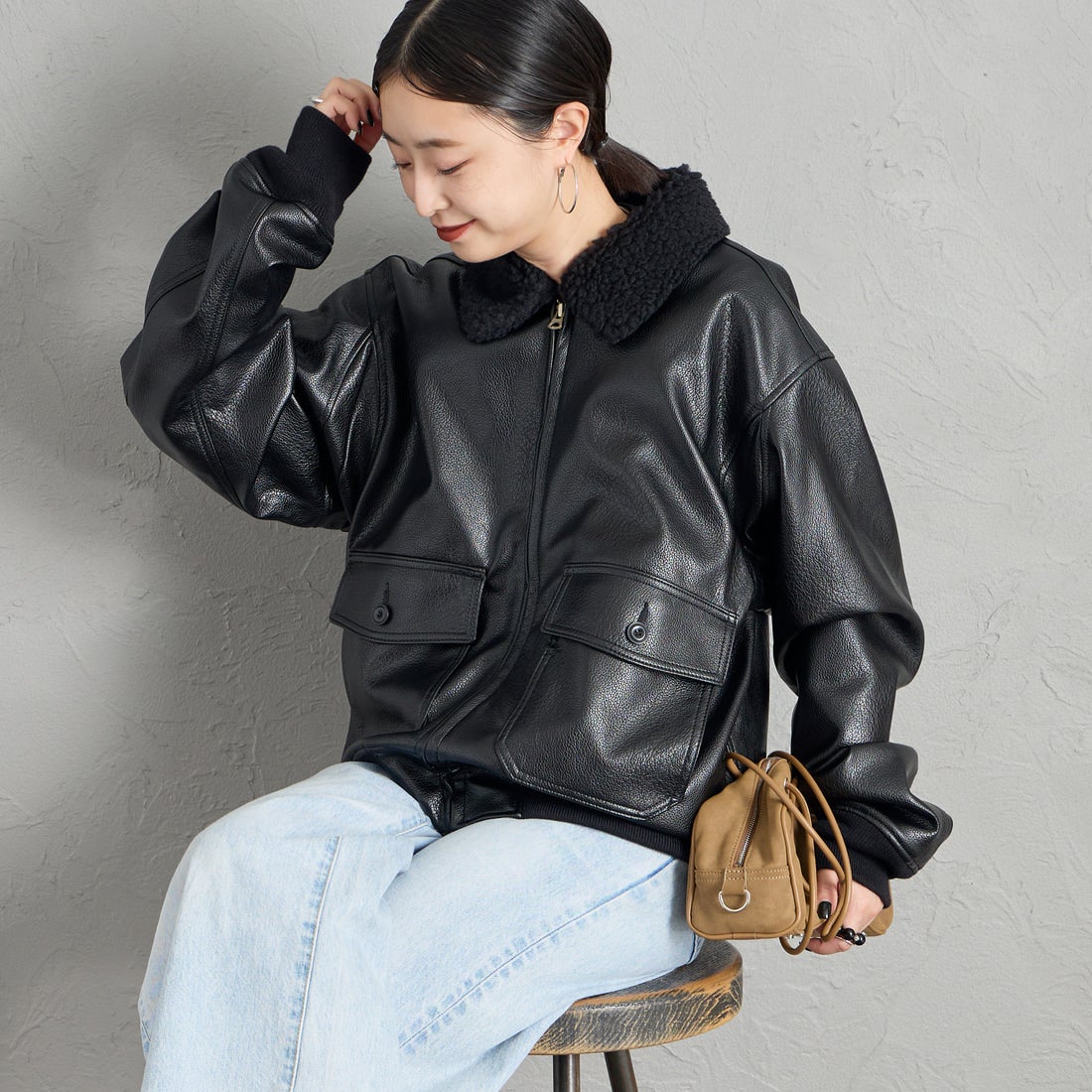 BLACK&&モデル身長：150cm 着用サイズ：S&&