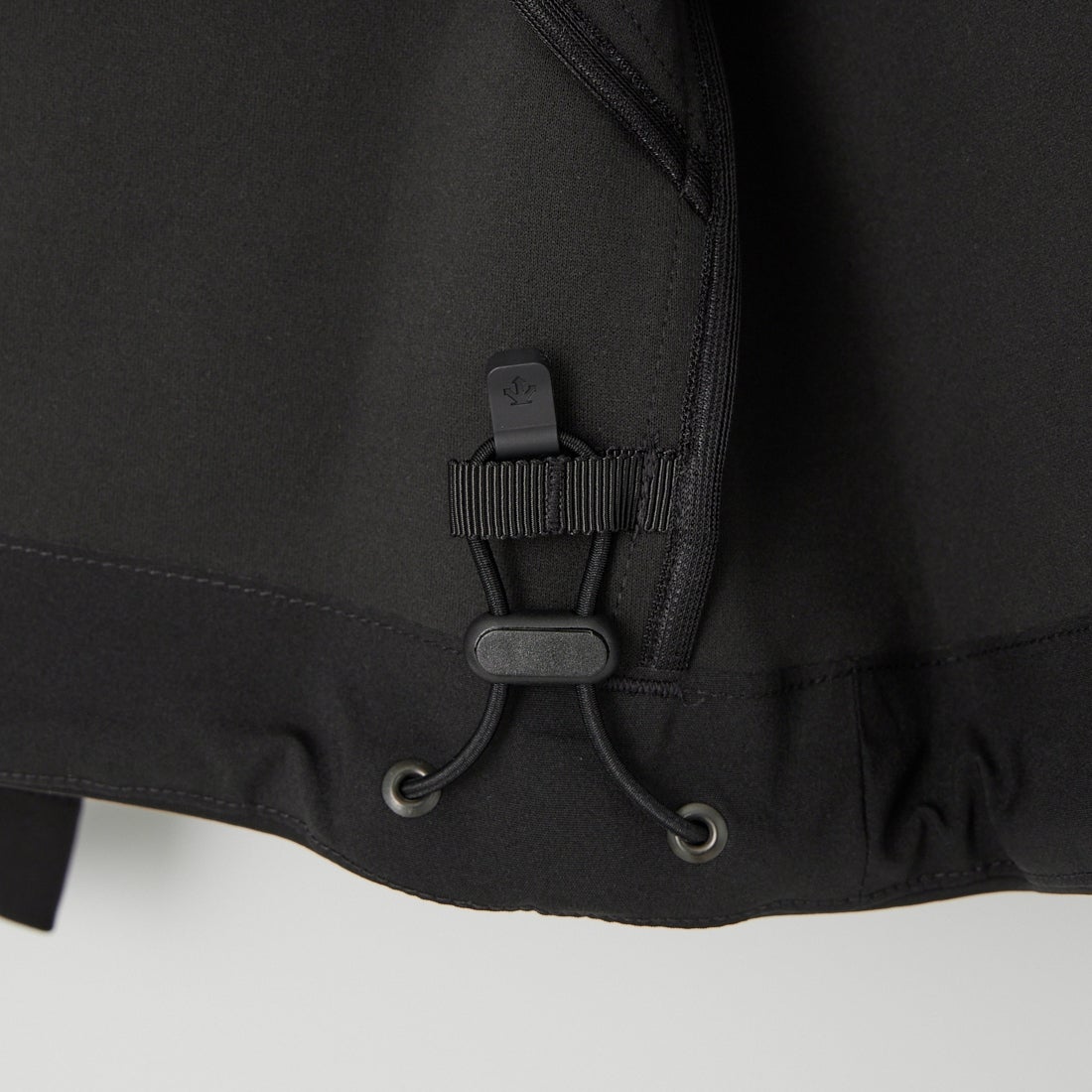 DESCENTE ALLTERRAIN [デサントオルテライン] エアロストレッチジャケット [DU6FWBA4M] BK00