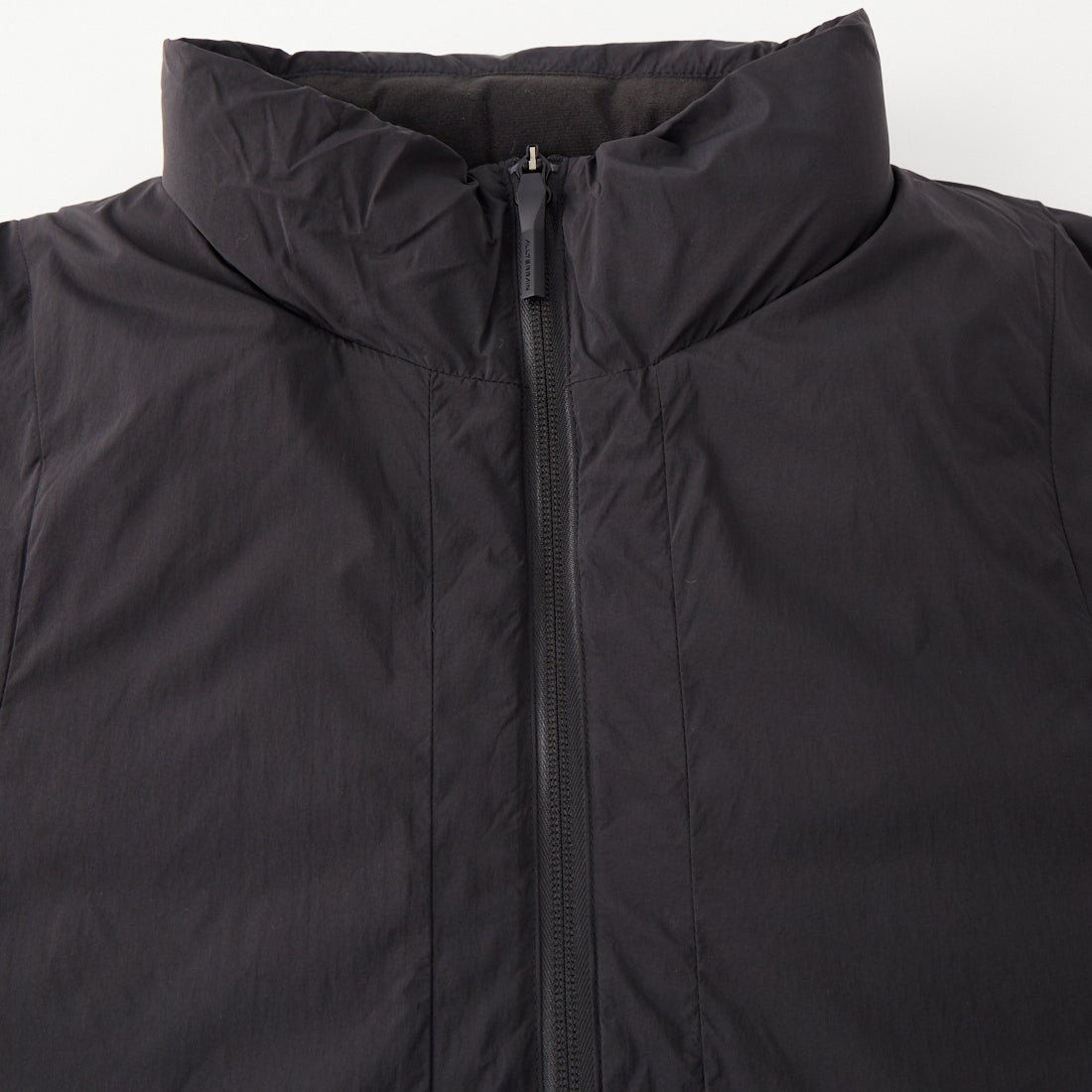 DESCENTE ALLTERRAIN [デサントオルテライン] ヒートサーキュレーションダウンジャケット [DU6FWBA6M] BK00