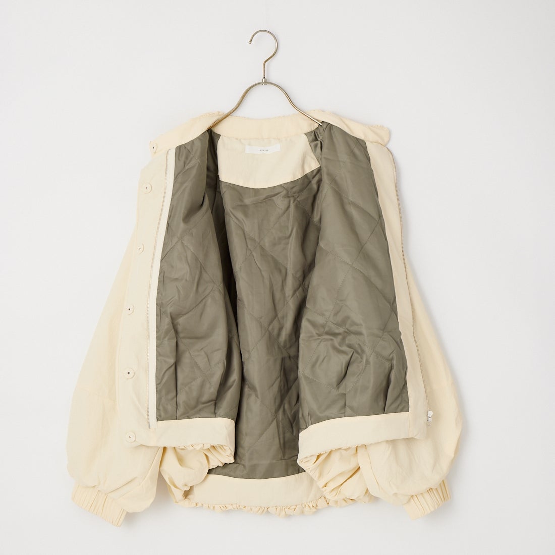 Kelen [ケレン] NEES ナイロンギャザー中綿入りブルゾン [LKL26FJK2093] ECRU
