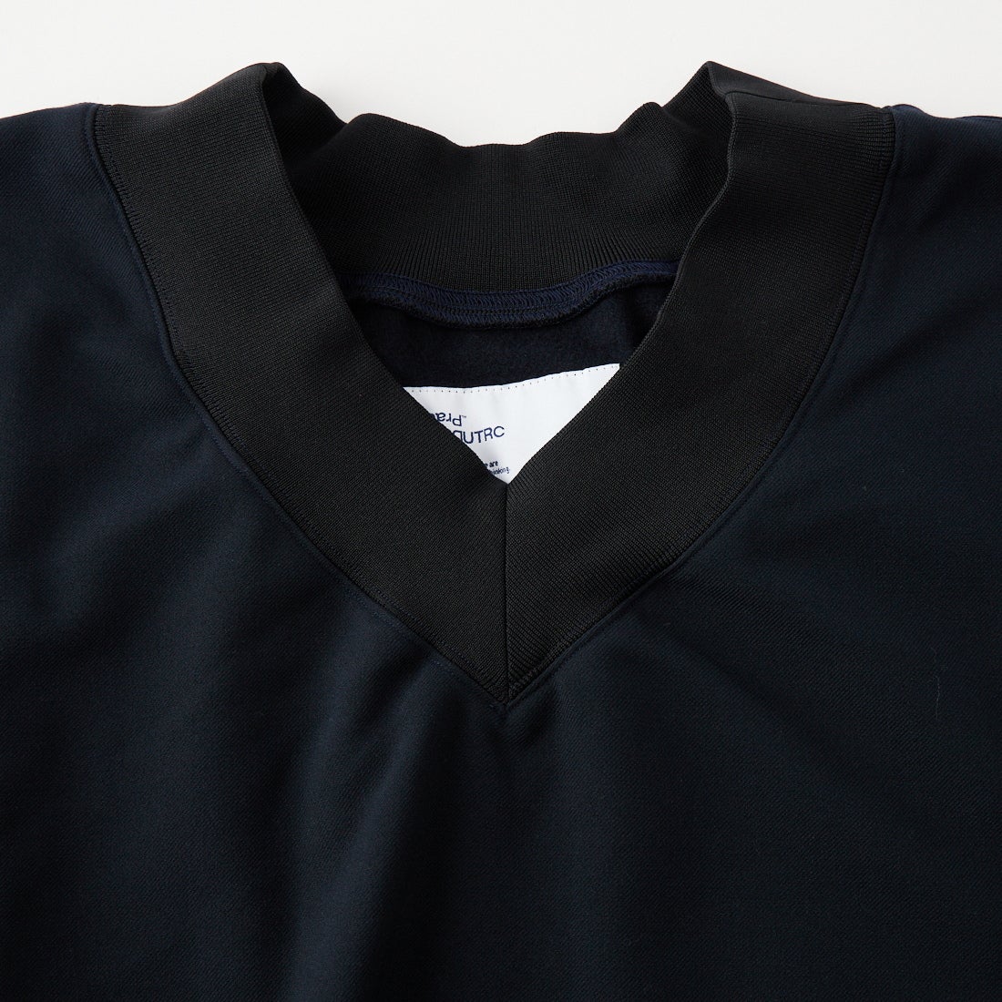 UNTRACE [アントレース] Vネックトップス [315] DARK NAVY