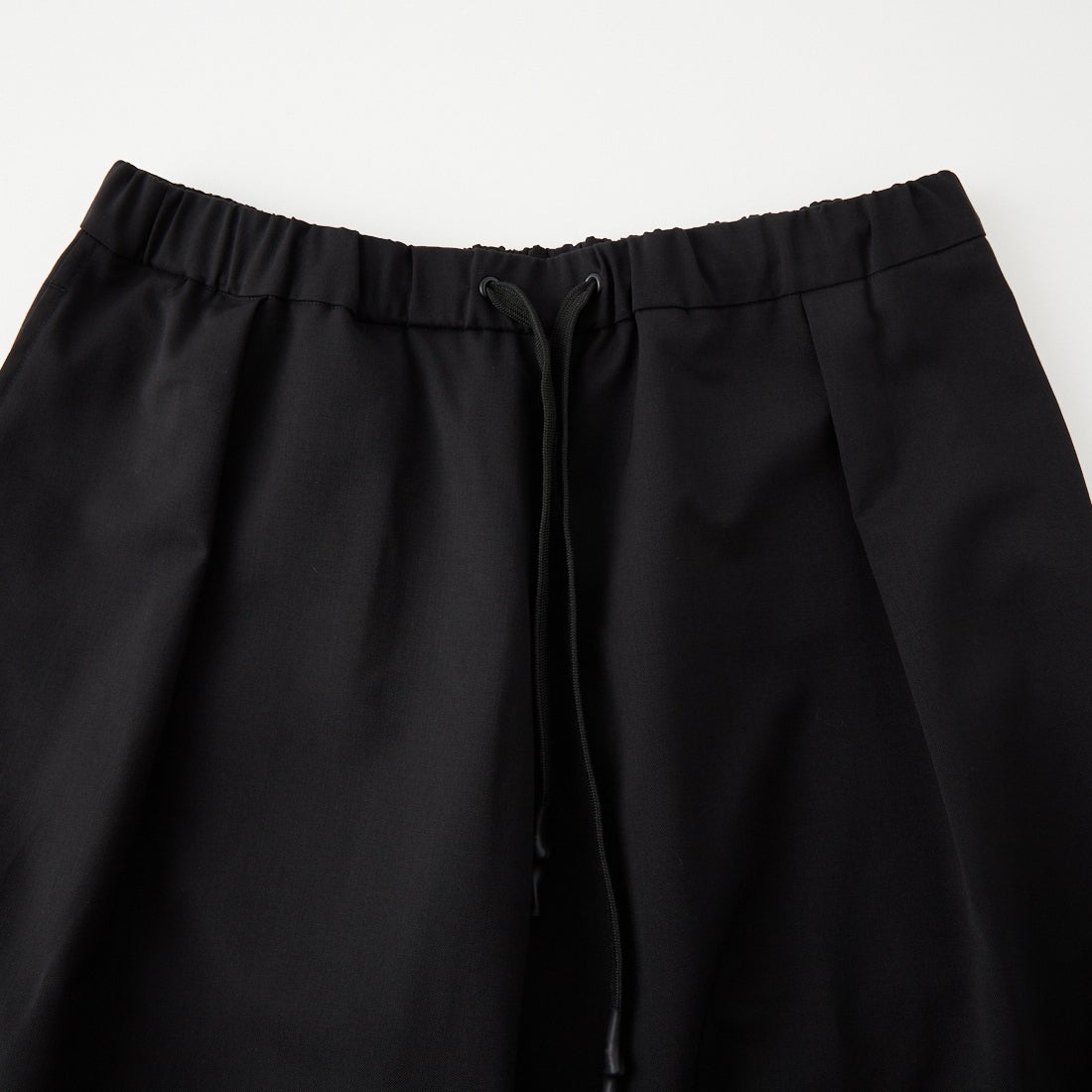 UNTRACE [アントレース] イージースラックス [319] BLACK
