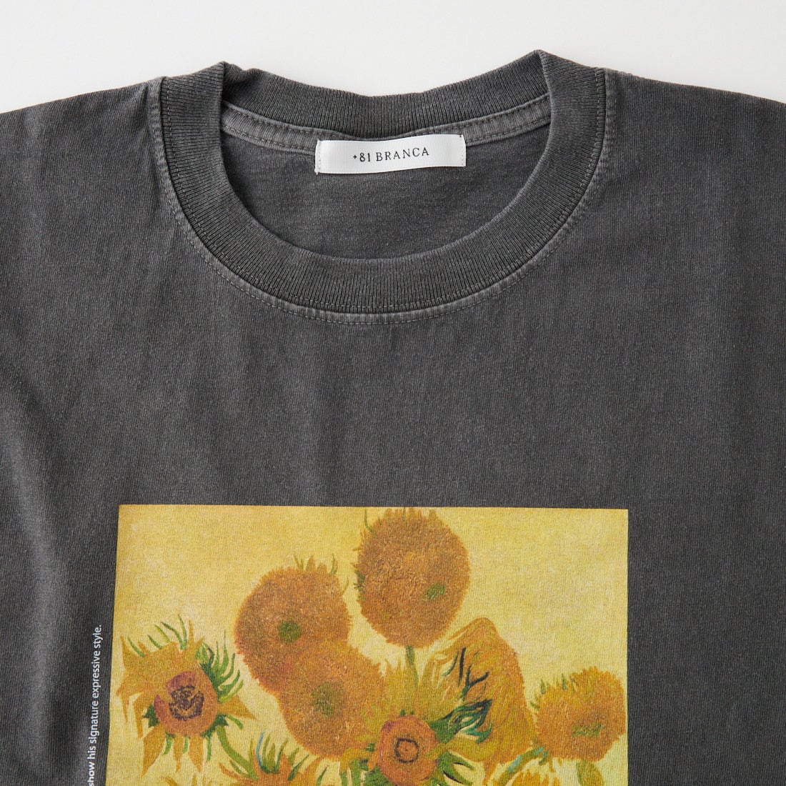 +81 BRANCA [ハチイチブランカ] THE NATIONAL GALLERY ロングスリーブTシャツ [81B-26AW-CS16] CHARCOAL