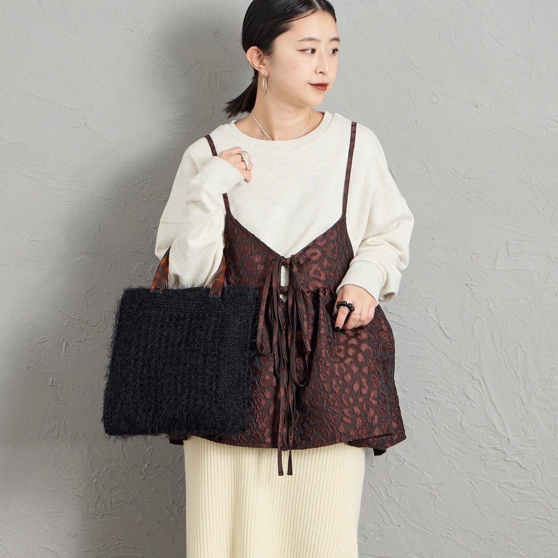 CACHELLIE [カシェリエ] シャギーニット トートバッグ [C8958] BLACK